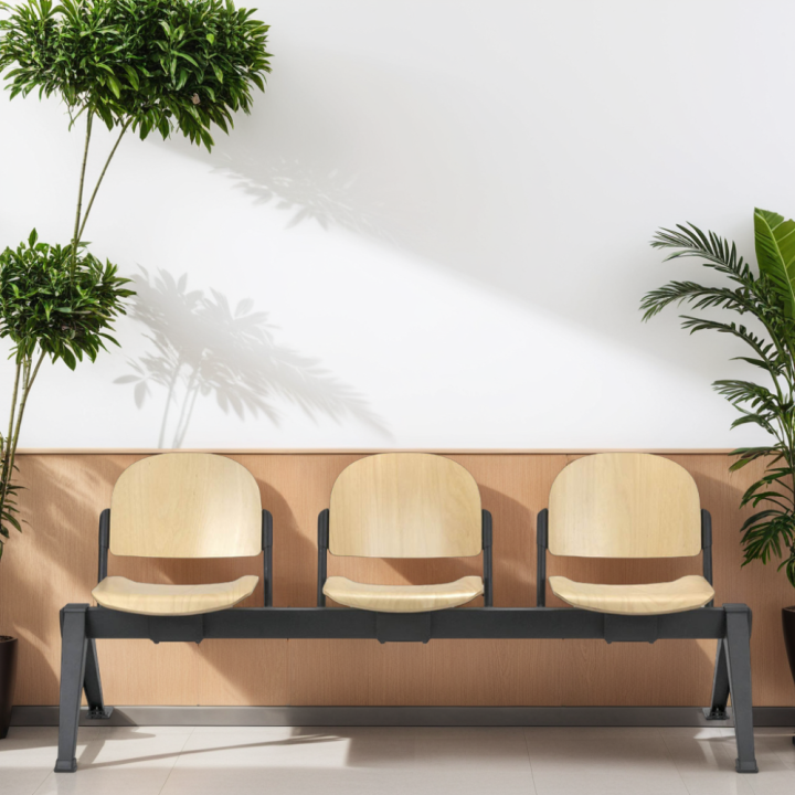 Chaises sur poutre en bois | Gosto