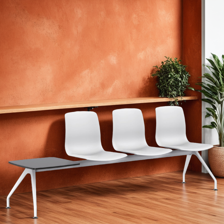 Chaises sur poutre coque avec tablette | Gosto