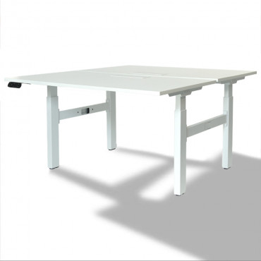 Bureau Bench 2 personnes réglable hauteur avec flap plateaux blanc au même niveau et piétement blanc vue de trois quart