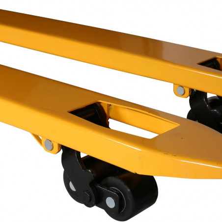 Zoom sur les fourches du Transpalette manuel, 2500kg, fourches de 1150mm