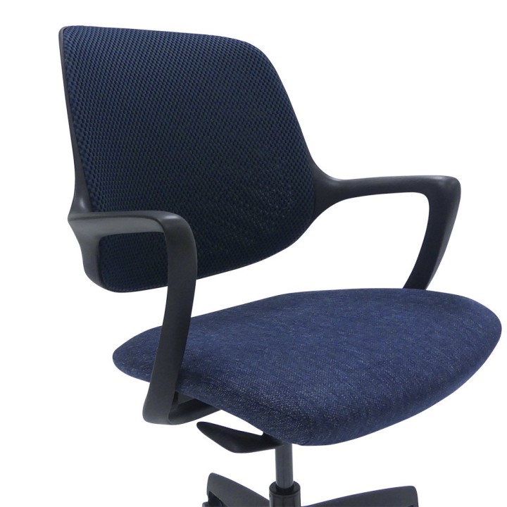 Fauteuil de bureau Mira bleu - vue de 3/4