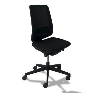 Fauteuil de bureau LightUp 250 sans accoudoirs - vue de 3/4