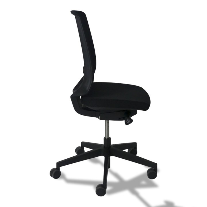 Fauteuil de bureau LightUp 250 sans accoudoirs - vue de profil