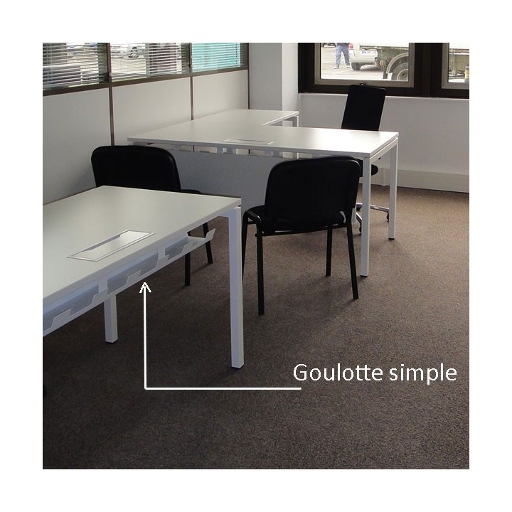Goulotte range câble pour bureau
