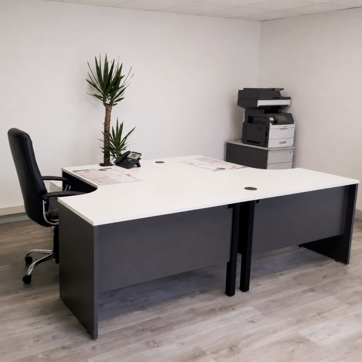 Bureau d'angle compact PANNEAUX