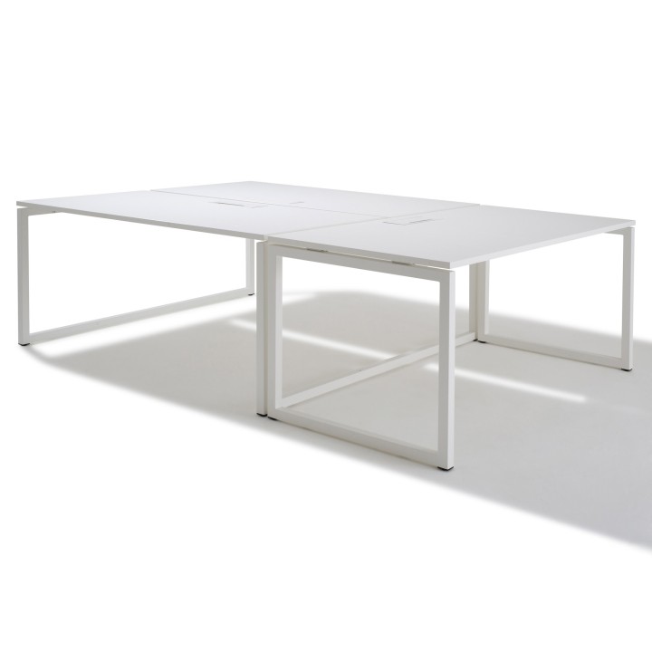 Bureau bench 3 personnes pour Open space Gamme Cube-Bench, pôle de 3 bureaux - Gosto