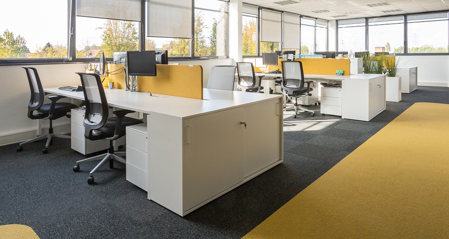 Nouveau concept d'aménagement des bureaux, le flex office est aussi un...